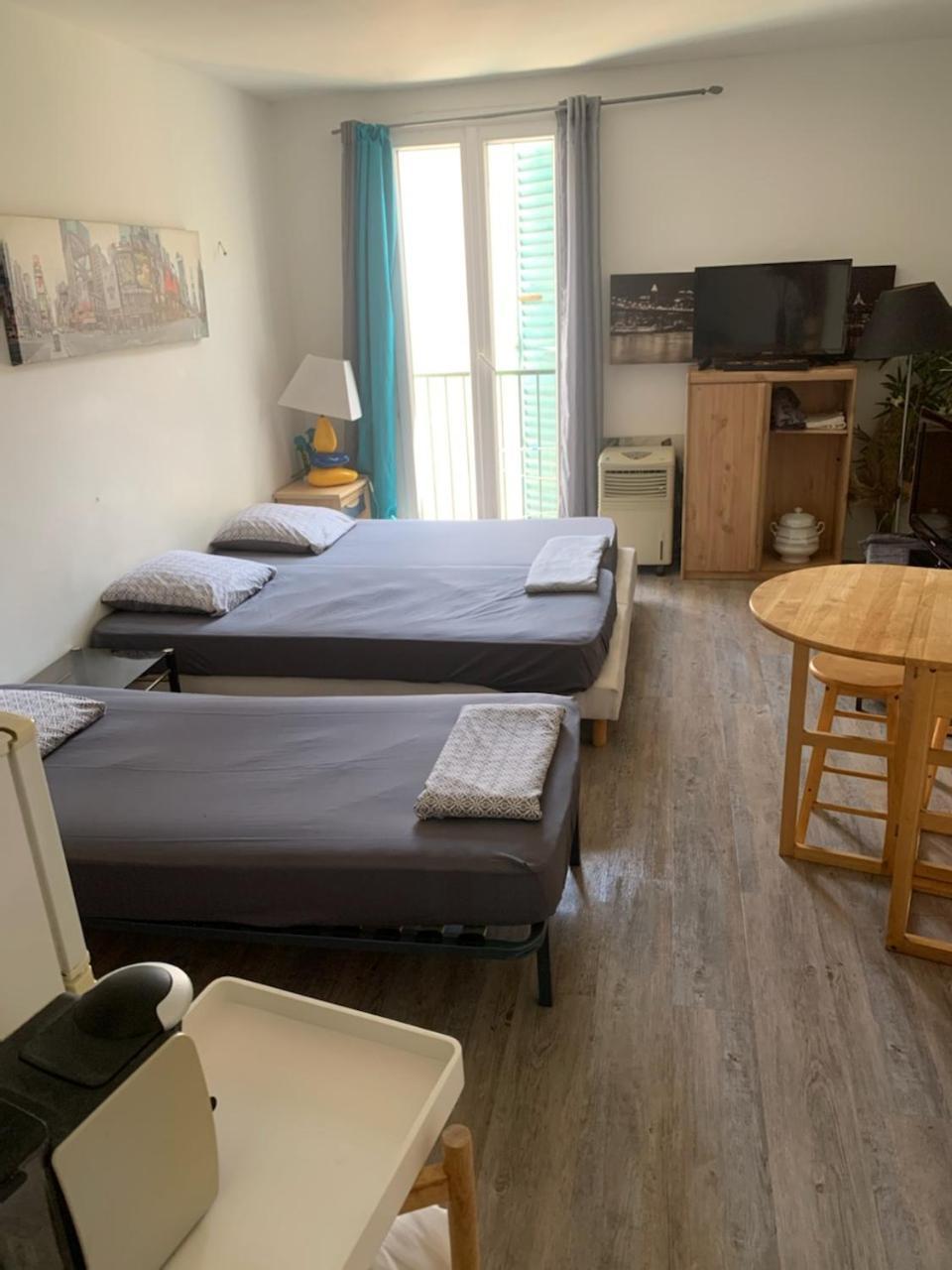 Ajaccio Vielle Ville Imperiale Grand Studio Pour 3 A 4 Personnes A Proximite Du Port Et Des Plus Belles Plages Exterior photo